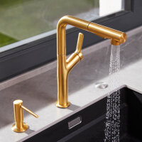 Hohe Goldene Küchenarmatur DUERO mit ausziehbarer Brause